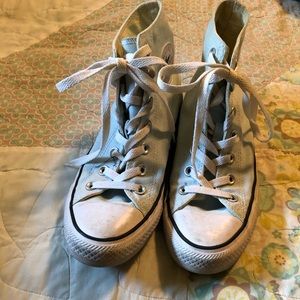 Converse Chuck Taylor Hi-tops